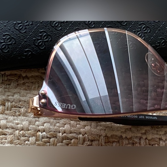 Guess sunglasses - Picture 8 of 16